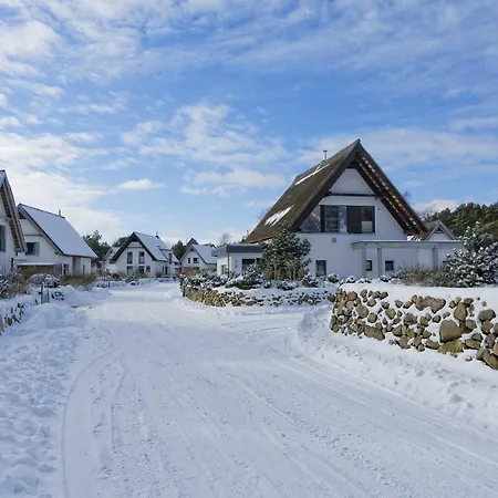 Holiday home Kapitaensweg 2 Kajuete 05 Karlshagen
